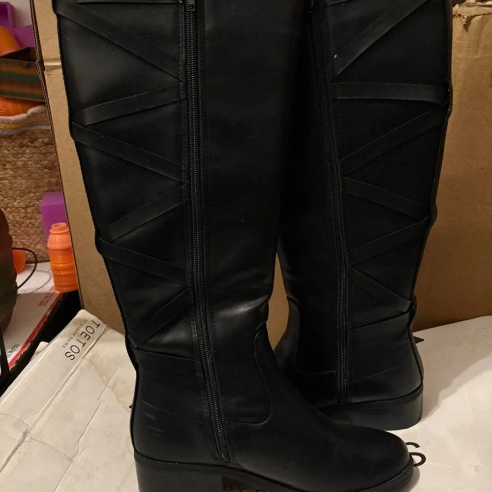 Toetos by dream pairs Black knee-high‎ boots WOMEN SIZE 6